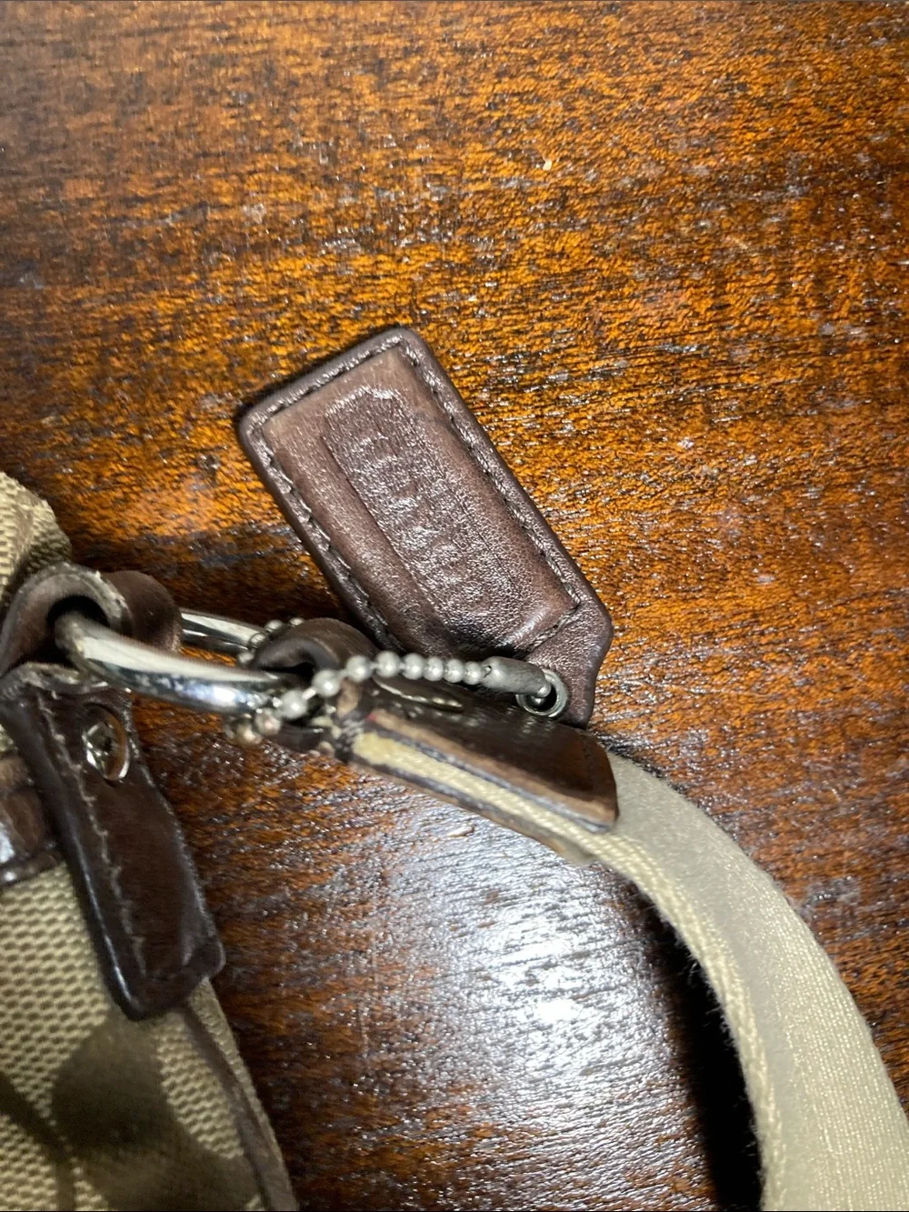 Coach Sutton signature swingpack crosspody bag khaki